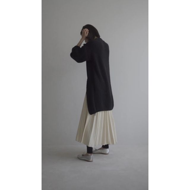 ma　美品　marjour スリットニット　定価13200  完売品 marjour(マージュール)のSLIT KNIT TOPS通販 | 集英社HAPPY PLUS STORE