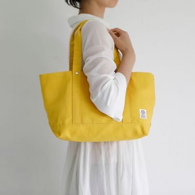 バイヤー minacci | 春のおでかけに、サイズ＆カラー豊富で