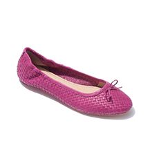 五明祐子が着る PELLICO, FABIO RUSCONI, repetto・・・ 大人のための