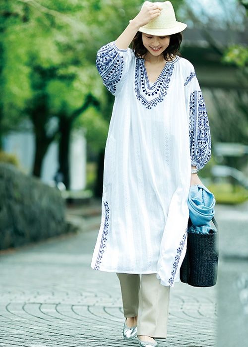 ダイアン　膝下丈ワンピース　size2 オケージョン対応可／スカラップ刺繍】膝下丈ワンピース（ミドル