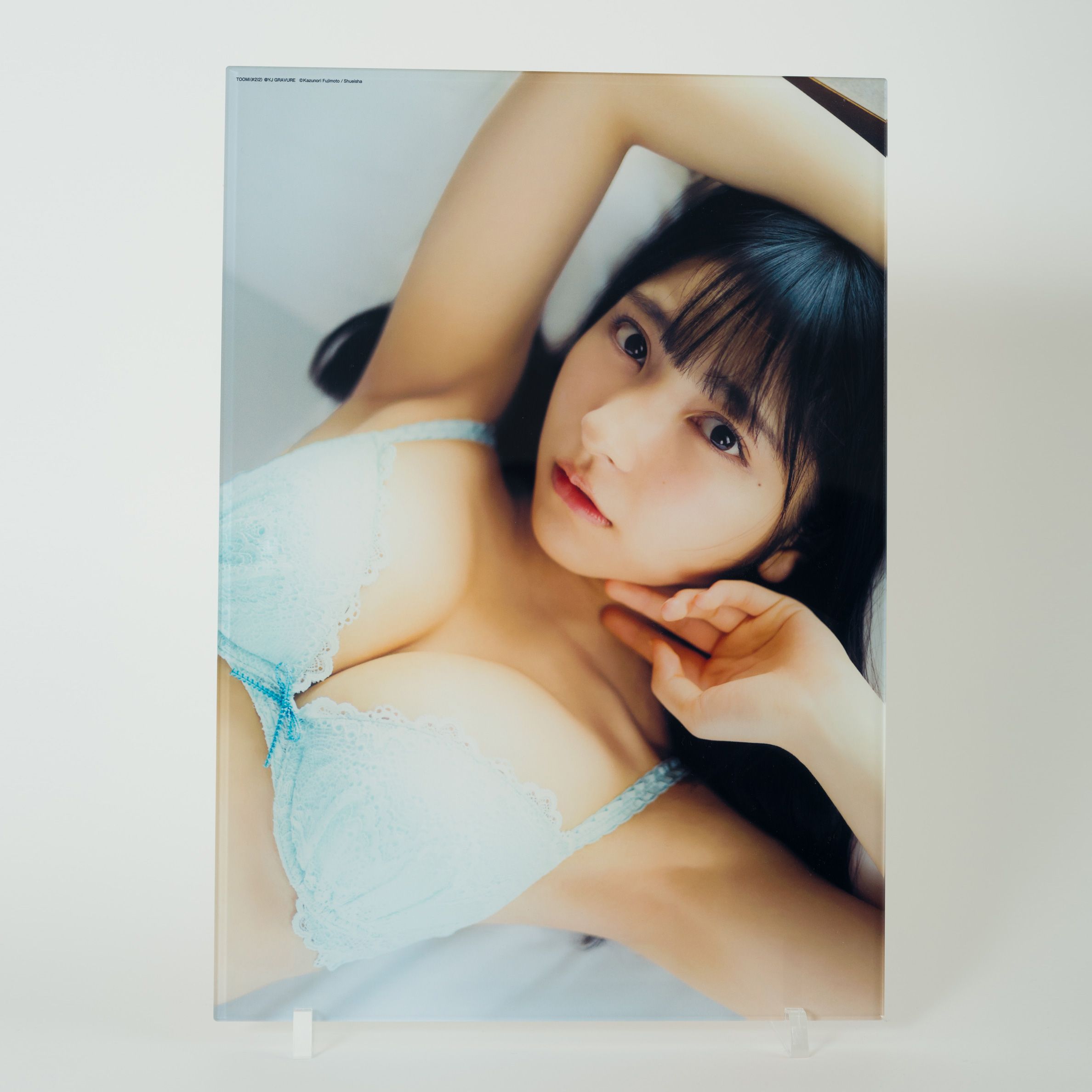 鈴原希実　直筆サイン入り　クリアアクリルアート（Ａ３サイズ） ヤングジャンプ】ヤングジャンプ グラビアグッズ販売サイト 30代