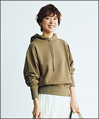 石上美津江さん×12closetの大人スウェット＆ビッグシャツ【LEE 3月号