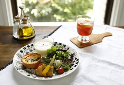 ARABIAのパラティッシブラック | インテリア雑貨コラムまとめ「私の