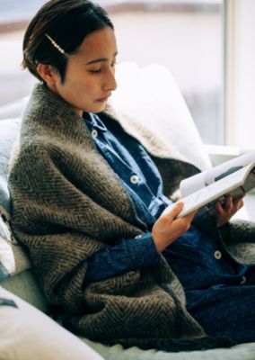 LAPUAN KANKURIT(ラプアンカンクリ)のポケットショール「MARIA」通販