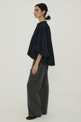 CLANE(クラネ)のVOLUME SELEEVE STAND NECK SHIRT通販 | 集英社