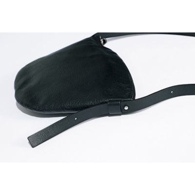 �V�����_�[�X�g���b�v�́A�e�����ɂ��������𒲐߂���^�C�v�B