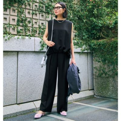 全方位美しいシルエットでシーンレスにはき回せる　脚長ワイドタックパンツ