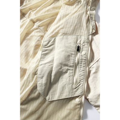 �E���̓����ɂ��t�@�X�i�[�|�P�b�g���B