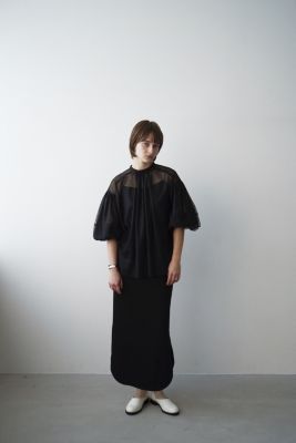 CLANE(クラネ)のSHEER TULLE BALLOON SLEEVE TOPS通販 | 集英社HAPPY