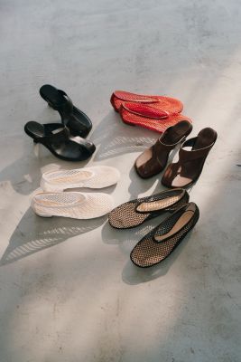 CLANE(クラネ)のMESH OBLIQUE TOE FLAT SHOES通販 | 集英社HAPPY