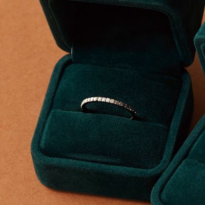 MALUS(�}�����X)/Prong eternity ring