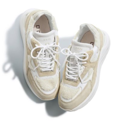 ボリュームソールもボア効果で優しい印象に　FG NATURAL