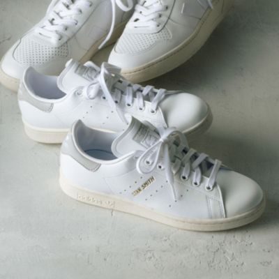 �yeclat�z�����Ȃ���I�΂Ȃ��ANO.1���[�e�N�X�j�[�J�[�@adidas �w�X�^���X�~�X�x !�j���[�X�X�V