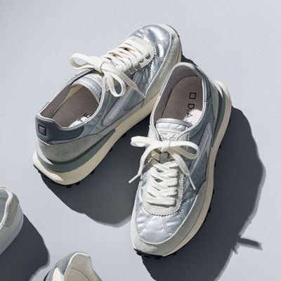 異素材が織りなす立体感が魅力のモダンスニーカー　ATHLETA NYLON SILVER