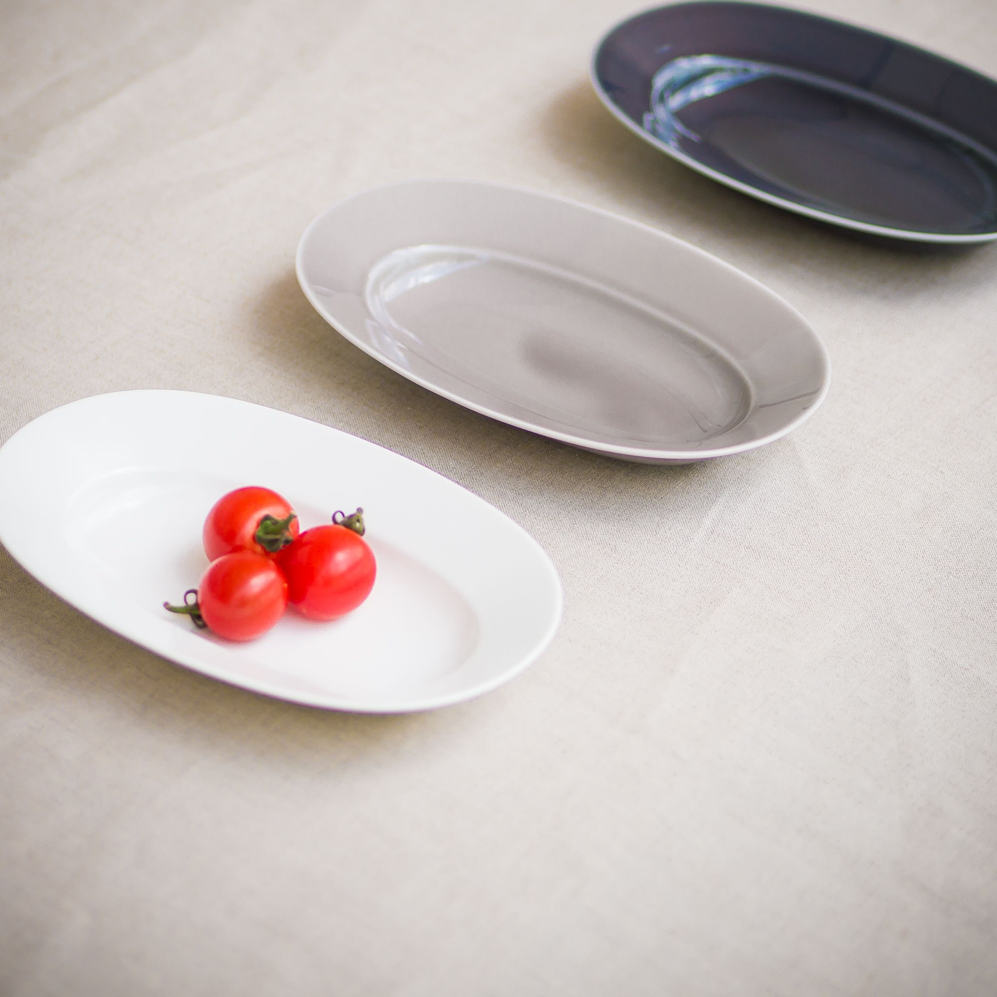  yumiko iihoshi porcelain(ユミコ イイホシ ポーセリン)/Oval Plate オーバルプレート S