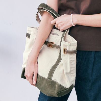 Sita parantica(シータパランティカ)のキャンバストートバッグ／TOTE