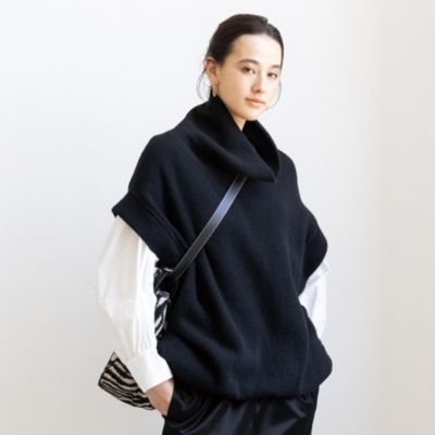 COGTHEBIGSMOKE(コグ ザ ビッグスモーク)のGISELE ROLLNECK GILET通販