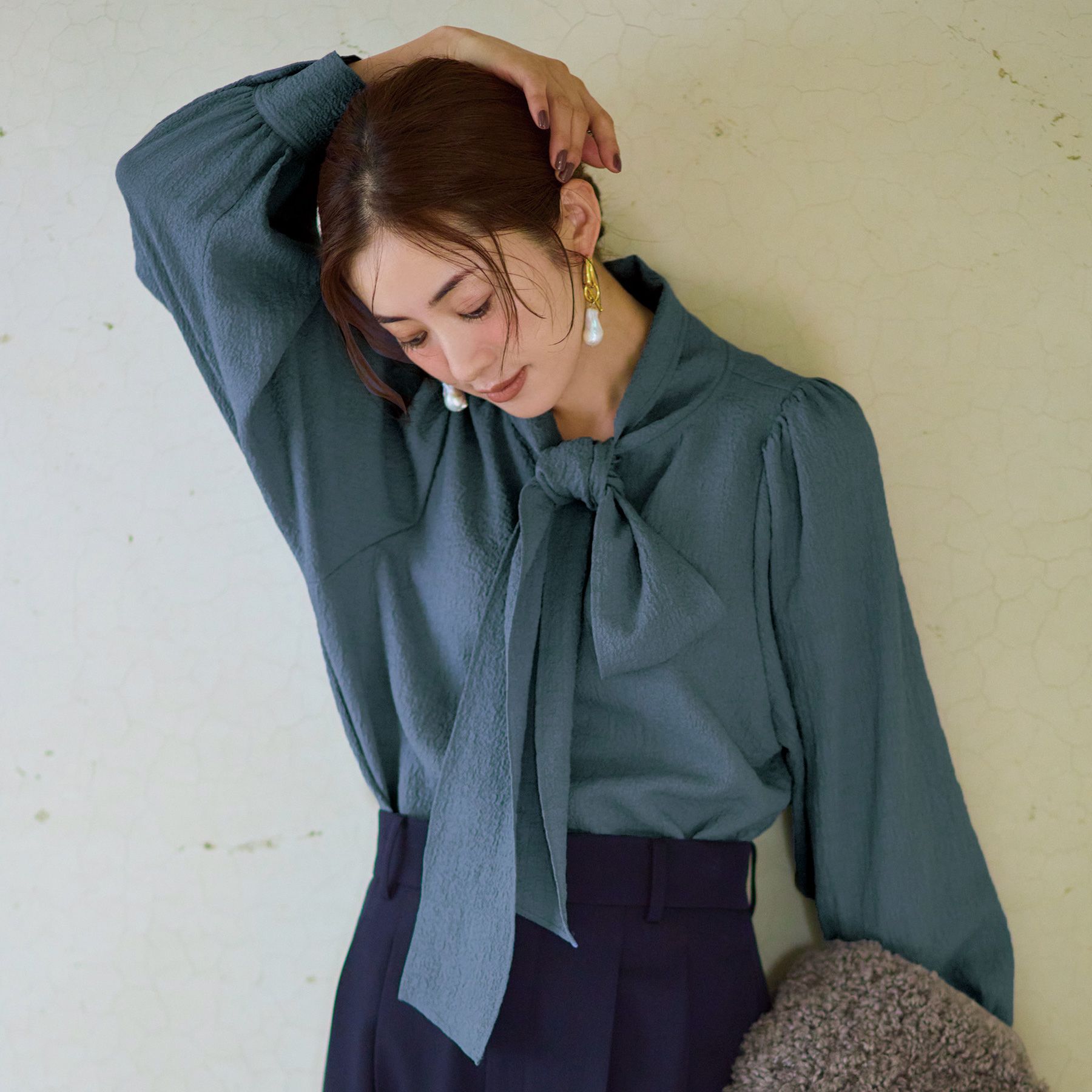 【徳原文子さんコラボ】シボ感ボウタイブラウス