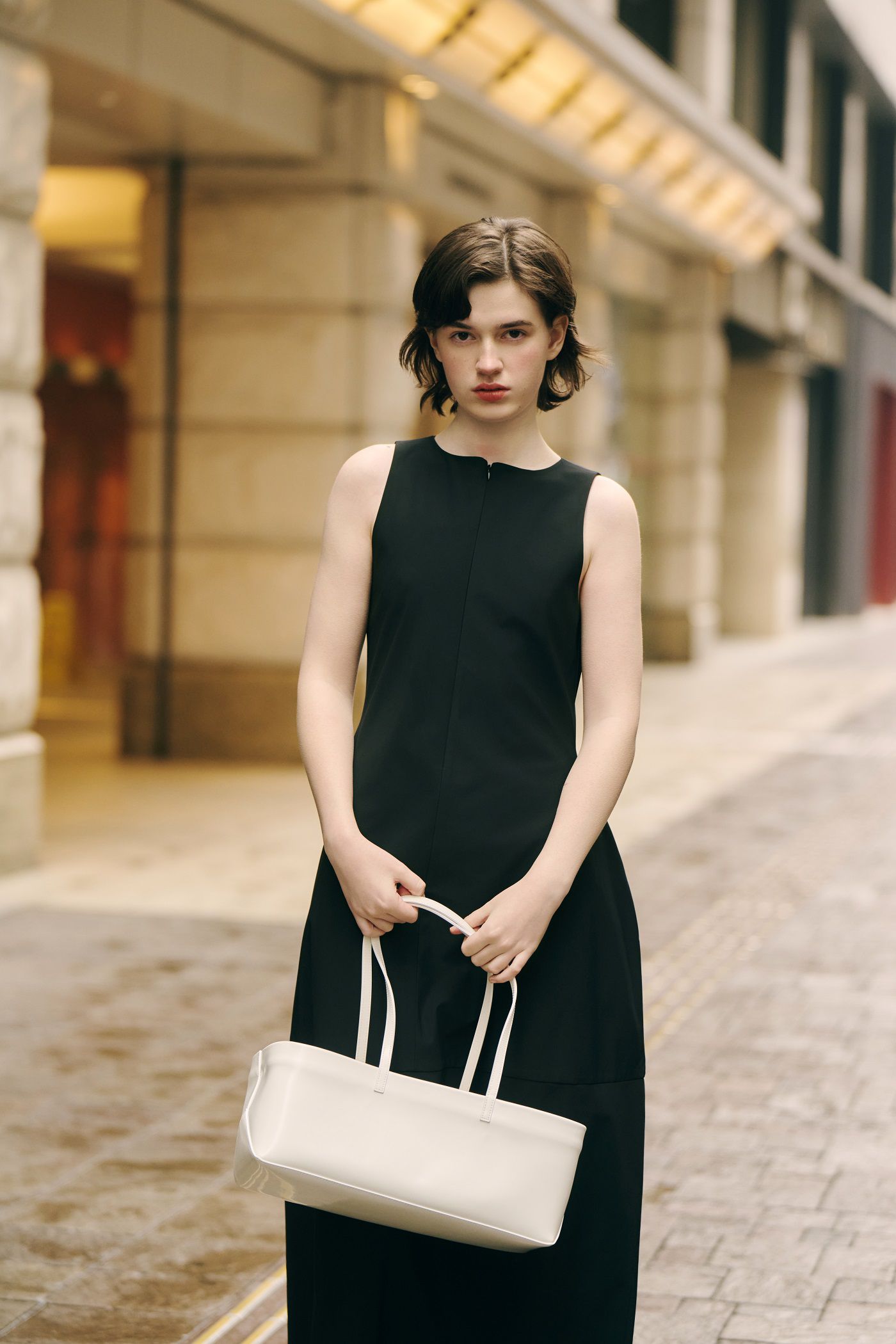 AMOMENTO(アモーメント)/SQUARE LEATHER BAG