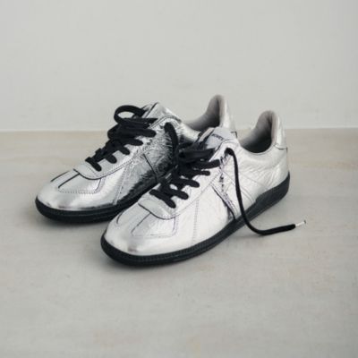 チェコ・スロバキア時代に工場で制作されていたGERMAN TRAINER（ジャーマントレーナー）をアップデートしたモデル。　GAT LEATHER