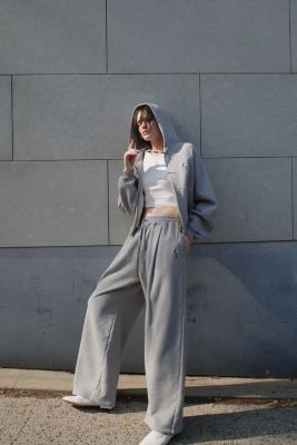 CLANE(クラネ)のLOGO SWEAT TUCK WIDE PANTS通販 | 集英社HAPPY
