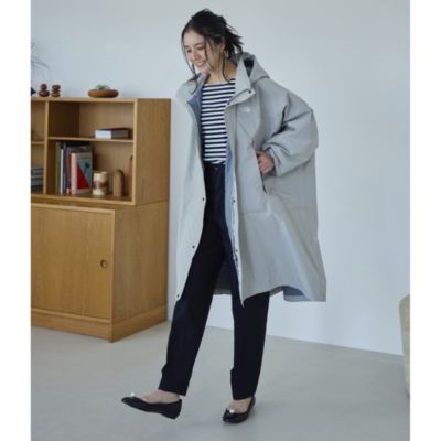 雨の日以外も着たくなるミニマルデザインが魅力のポンチョ　Hydrena Rain Poncho