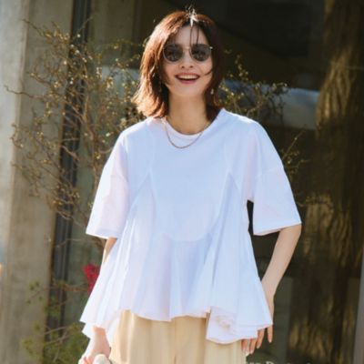 大人可愛いペプラムTシャツと柔らかな色使いが春気分を運んでくる！　ペプラムラッフルTシャツ