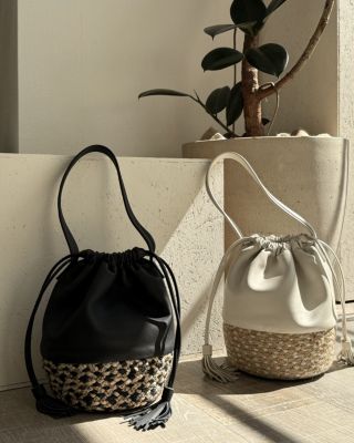 Jhuri Shate(ジュリシャテ)のDrawstring Bag通販 | 集英社HAPPY PLUS STORE