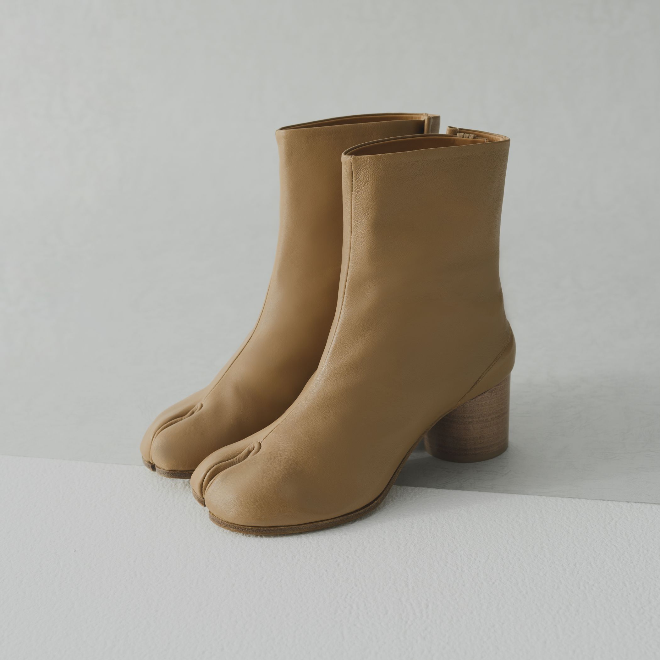 人気ブランドで見つける　mirabella名品図鑑 Vol.2　MAISON MARGIELA