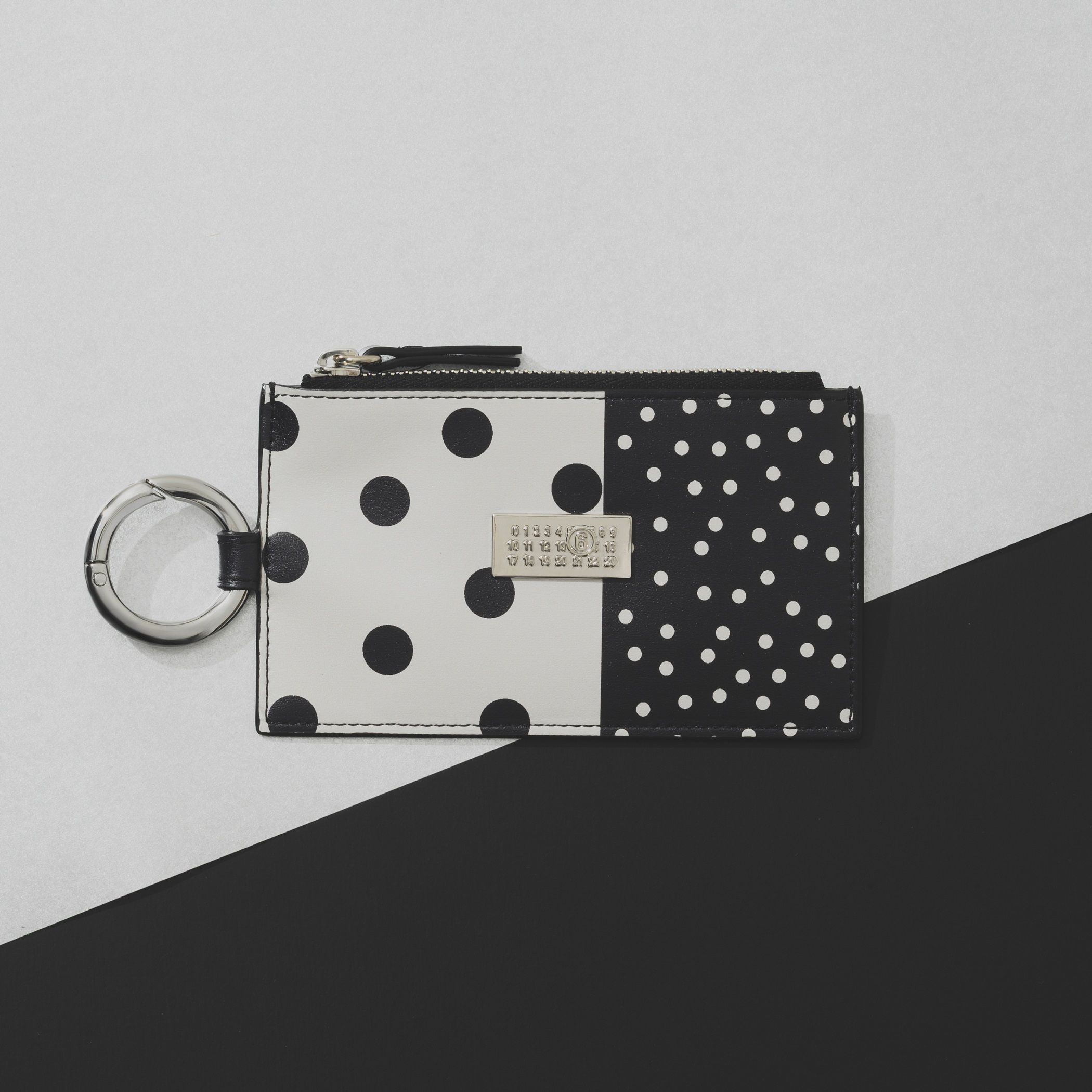 MM6 MAISON MARGIELA・ZIP WALLET・￥68,200