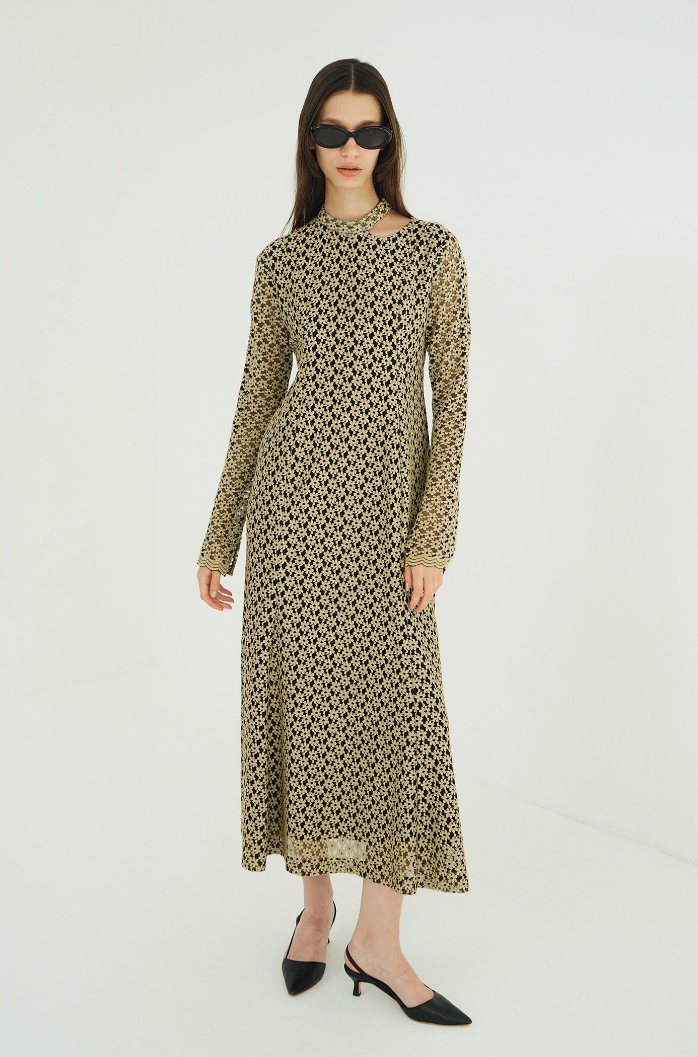 CLANE(クラネ)/3D FLOWER LACE SLASH NECK ONEPIECE