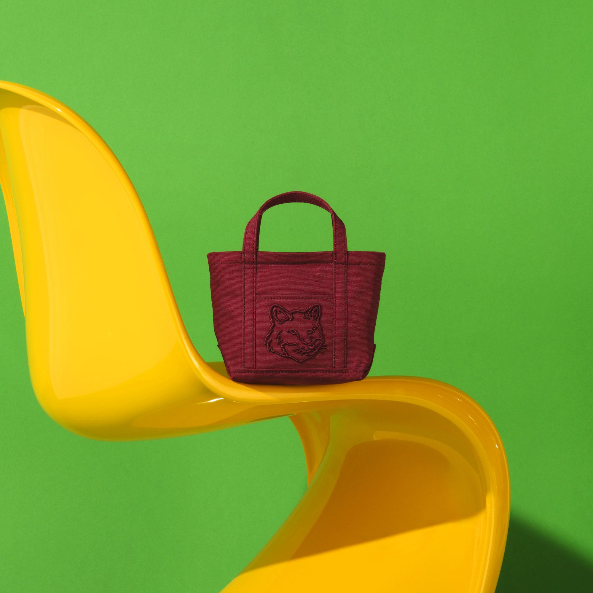 MAISON KITSUNE・FOX HEAD MINI TOTE・￥22,000