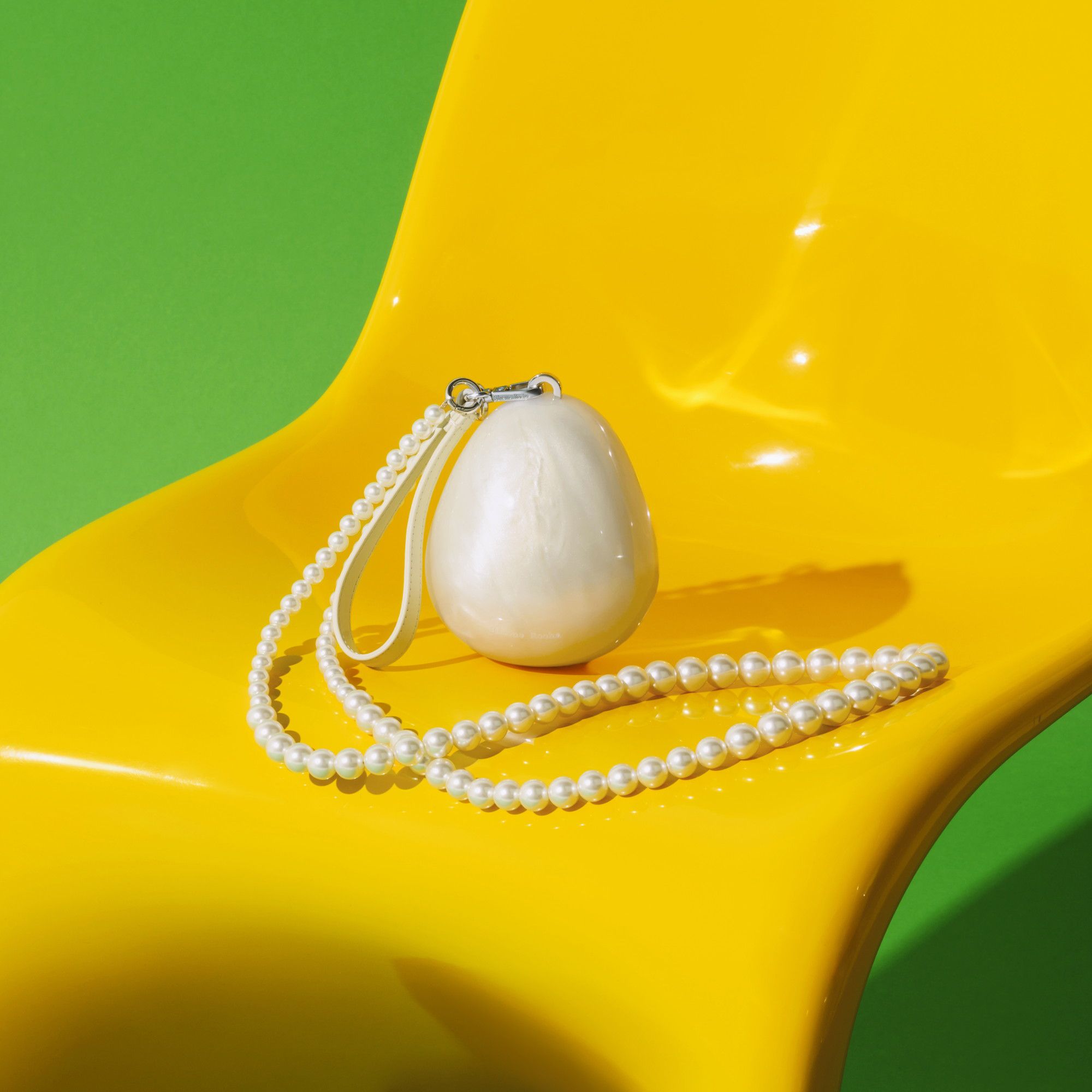 SIMONE ROCHA・PEARL CROSSBODY MICRO EGG BAG・￥115,500