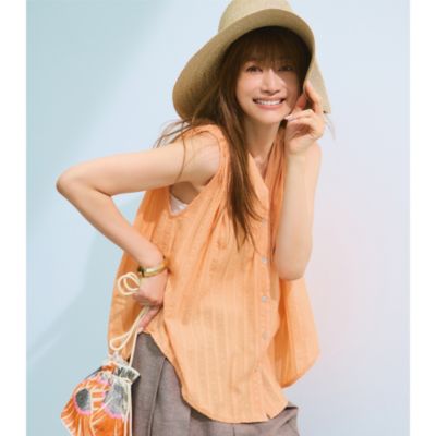 着こなしの主役に最適！大人のためのヘルシーなきれい色　ストライプブラウス