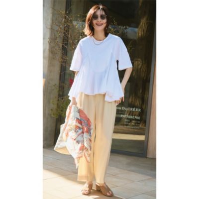 張りと落ち感を兼ね備えた素材で美シルエットに　とろみワイドパンツ