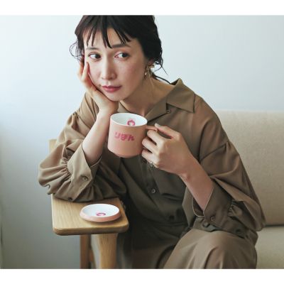 ニュアンスピンクと可愛いロゴがティータイムをハッピーに！　【LEE別注】りぼん70周年 マグカップ＆プレート