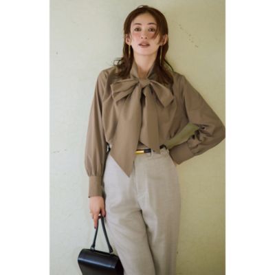 M7days(エムセブンデイズ)のハリ感ボウタイブラウス通販 | 集英社HAPPY