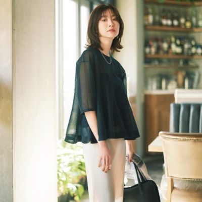 夏の大人トップス