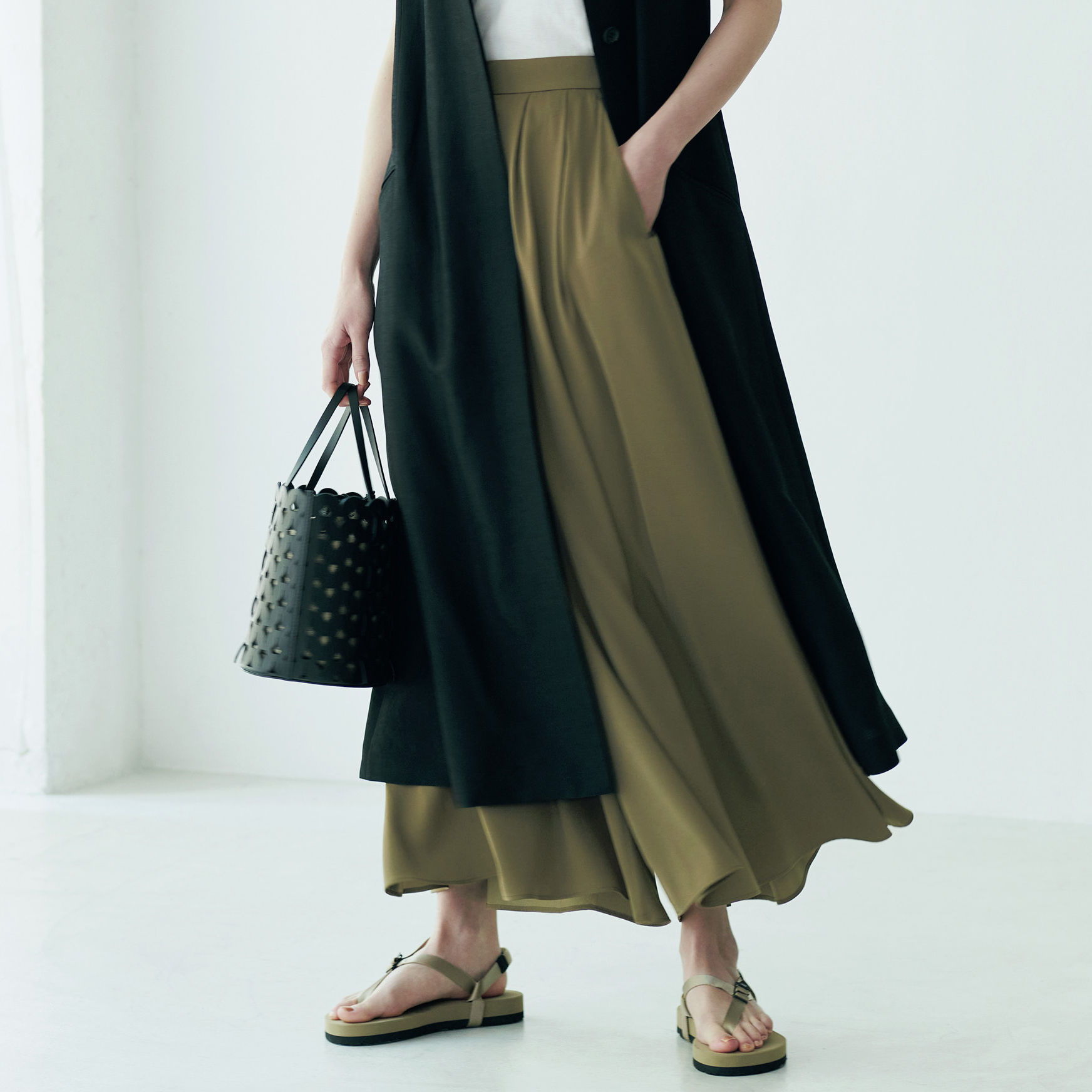 M7days (エムセブンデイズ)
ボリュームパンツ
￥17,600