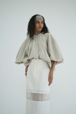 CLANE(クラネ)のVOLUME SELEEVE STAND NECK SHIRT通販 | 集英社