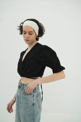 CLANE(クラネ)のPINTUCK CROPPED BLOUSE通販 | 集英社HAPPY PLUS