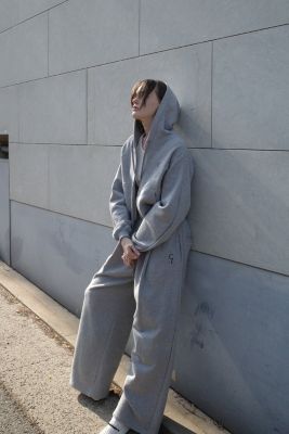 クラネ　CLANE LOGO SWEAT TUCK WIDE PANTS クラネ CLANE LOGO SWEAT TUCK WIDE PANTS （GRAY