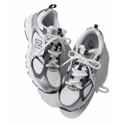 「ML408」から、メタリックカラーでまとめた新色が登場　408 スニーカー