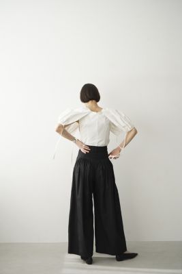 CLANE TUCK DESIGN WIDE PANTS - IVORY