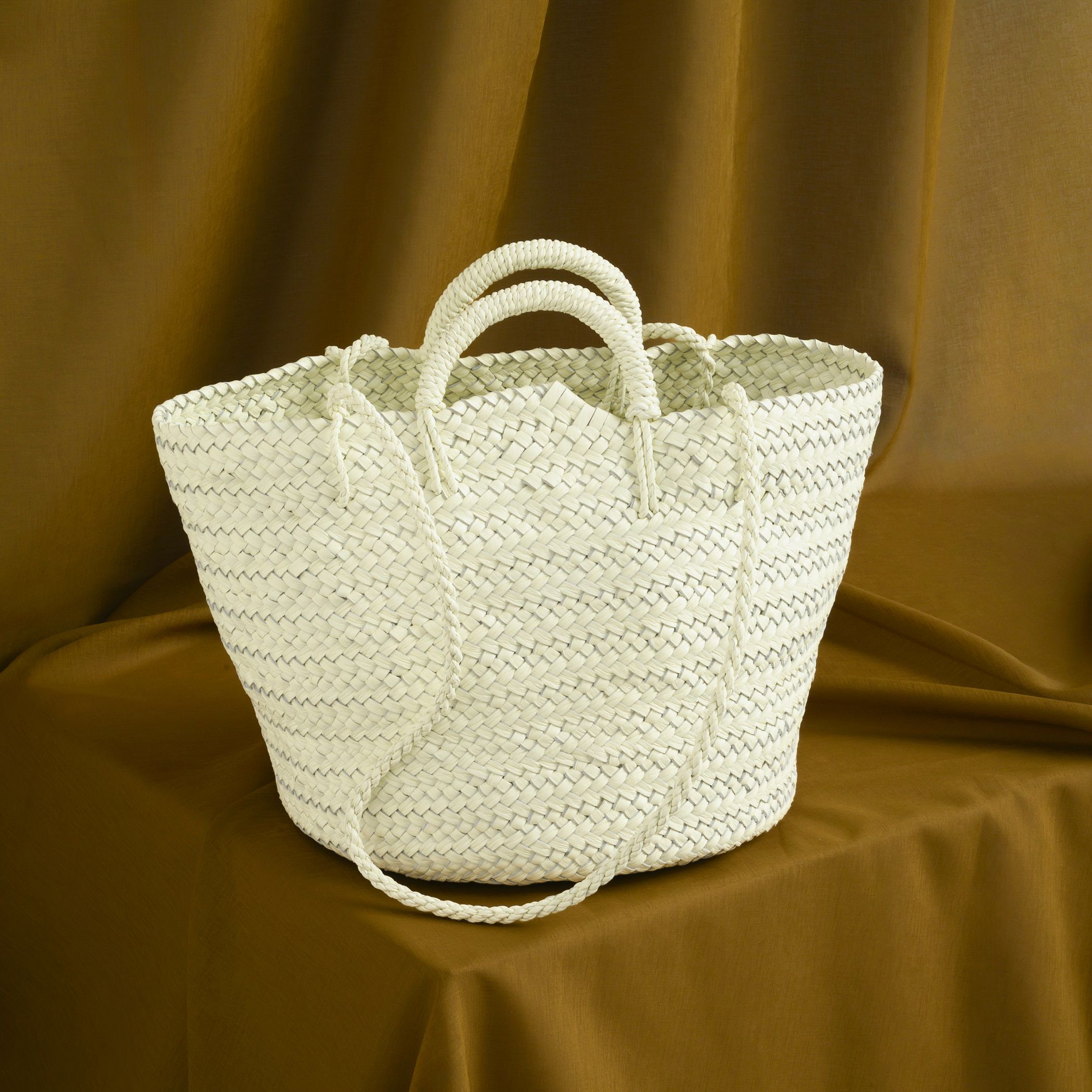Aeta・BASKET M＋SHOULDER・￥70,400