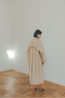 CLANE(クラネ)のBACK FRILL SINGLE COAT通販 | 集英社HAPPY PLUS STORE