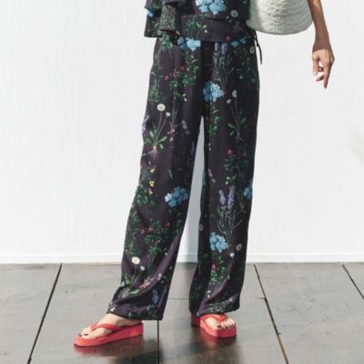 早割3/27まで◎【美品】TICCA フラワープリントパンツ ネイビー 日本製 スピック＆スパン Spick & Span TICCA / ティッカ 別注フラワー
