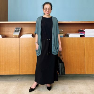 SLOANEスローン×eclat別注タックポケットカーディガンサックス未使用新品 SLOANE×eclat(スローン×エクラ)の【宮崎桃代さん別注】タック
