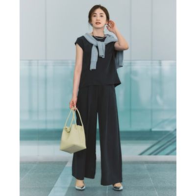 タックによる視覚効果でスマートな脚に！　【高園あずささんコラボ】フィブリルタック入りとろみワイドパンツ