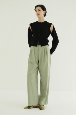 CLANE(クラネ)のBASIC TUCK PANTS通販 | 集英社HAPPY PLUS STORE